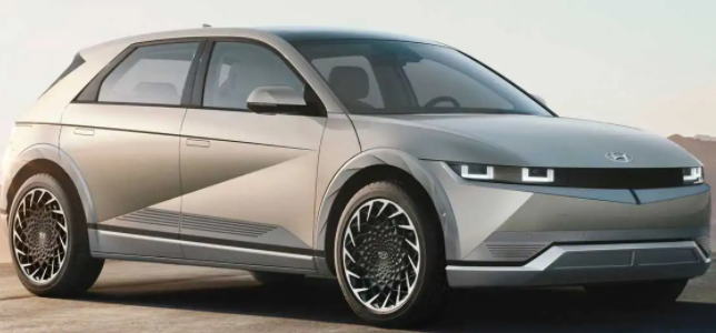 2022HyundaiIoniq5-Fifty50